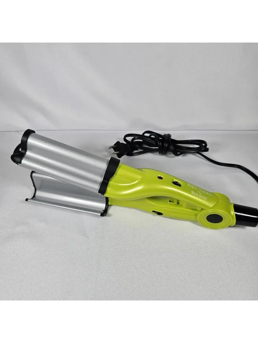Bed Head Wave Artist Ceramic Deep Hair Waver for Beachy Waves, Lime Green Tested